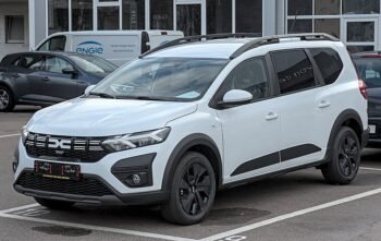 Dacia Jogger 7 places – location EuroDrive Paris