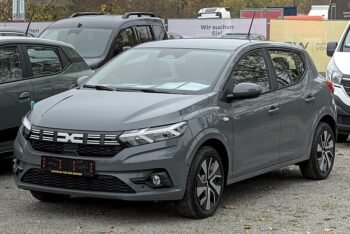 Dacia Sandero – location EuroDrive Paris