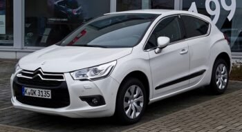 DS 4 – location EuroDrive Paris