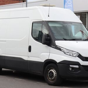 Iveco Daily Minibus – location EuroDrive Paris