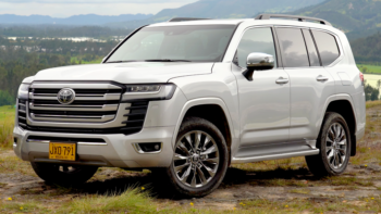 Toyota Land Cruiser – location EuroDrive Paris